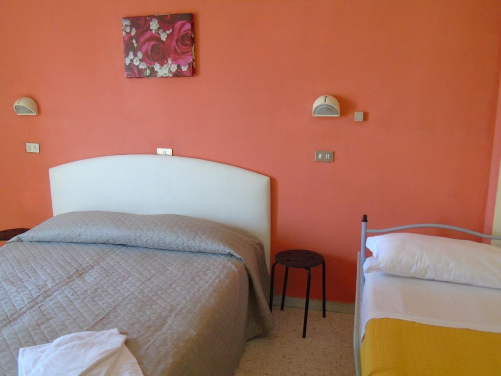 Hotel Morri'S Rimini Phòng bức ảnh