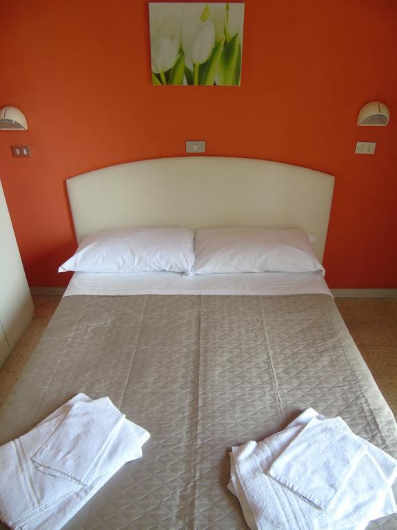 Hotel Morri'S Rimini Phòng bức ảnh
